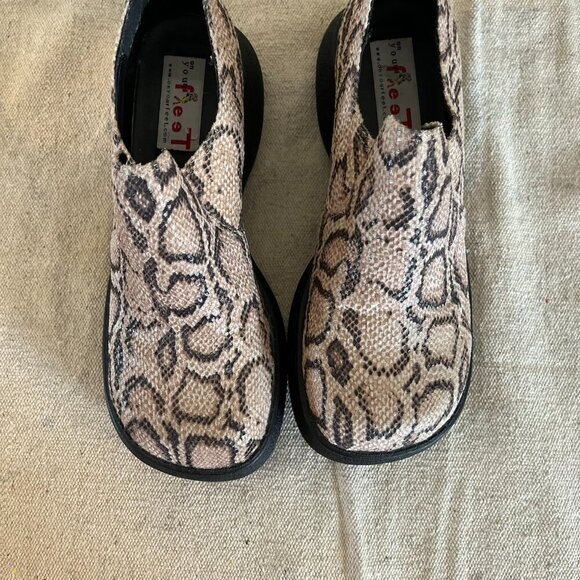 Vintage Y2K On Your Feet Animal Print Leather Slip-On Mules/Clogs Sz 8.5 - Picture 2 of 11